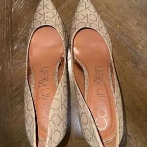Calvin Klein Women's Tan Pumps